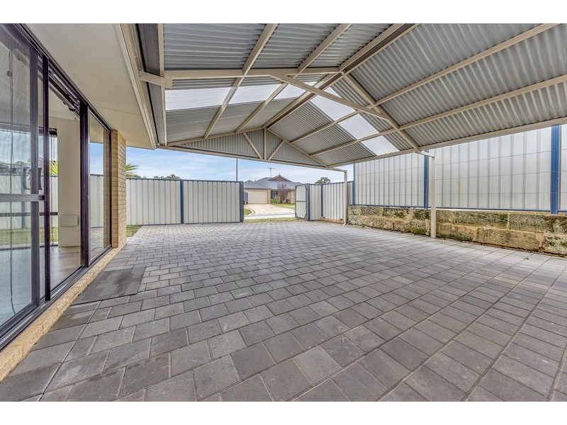 30 Camden Way, Meadow Springs WA 6210