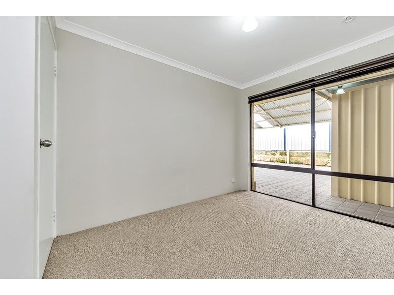 30 Camden Way, Meadow Springs WA 6210
