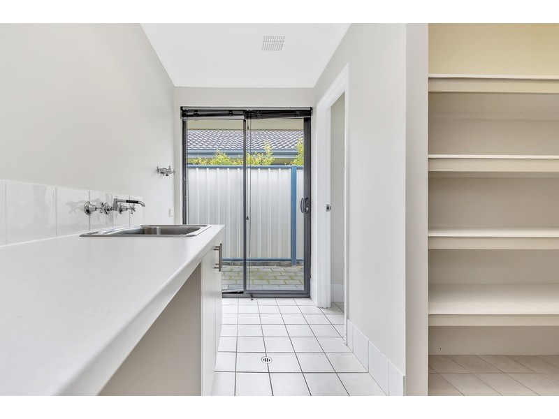 30 Camden Way, Meadow Springs WA 6210