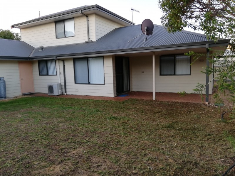 11 Croydon Street, Hopetoun WA 6348