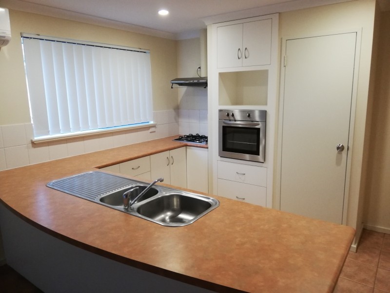 11 Croydon Street, Hopetoun WA 6348