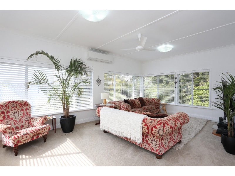 155 Eagle Heights Road, Tamborine Mountain QLD 4272