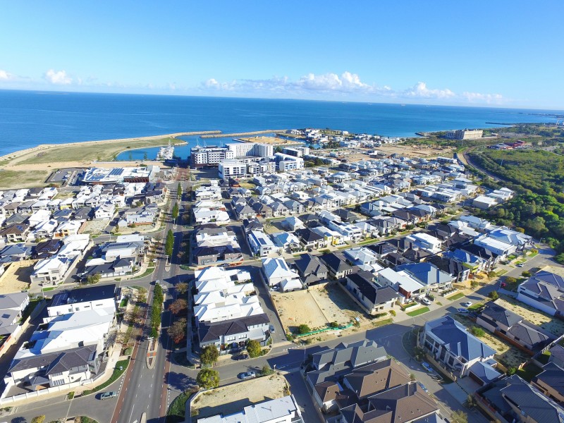 5 Bombay Heights, North Coogee WA 6163