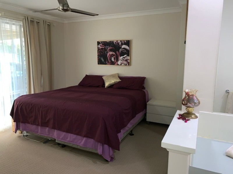 9 Hanson Way, Dudley Park WA 6210