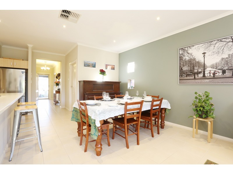 139 Shoalhaven Circuit, Mawson Lakes SA 5095