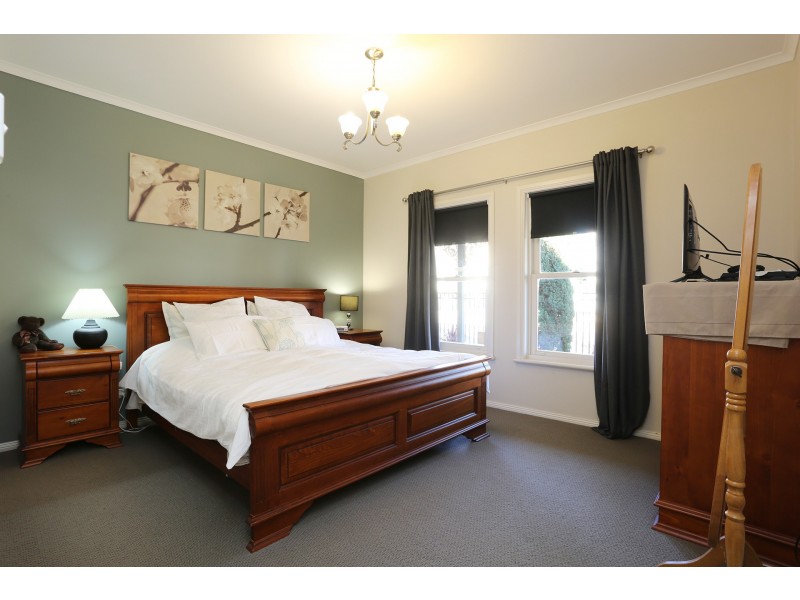 139 Shoalhaven Circuit, Mawson Lakes SA 5095