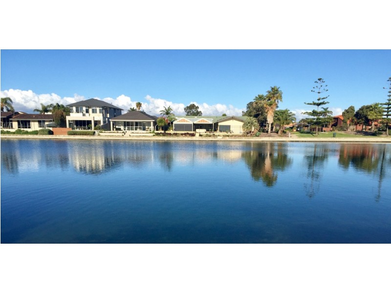 28A Newcombe Avenue, West Lakes Shore SA 5020