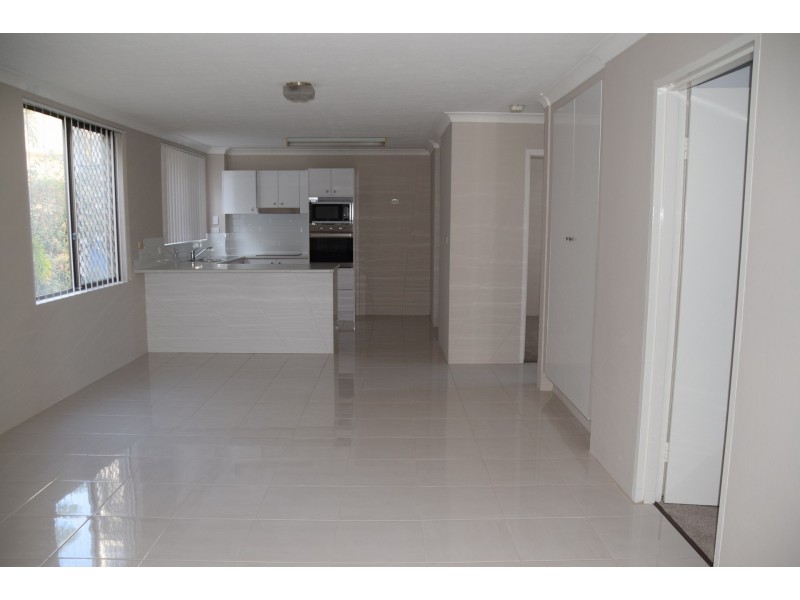 3/2325 Gold Coast Highway, Mermaid Beach QLD 4218