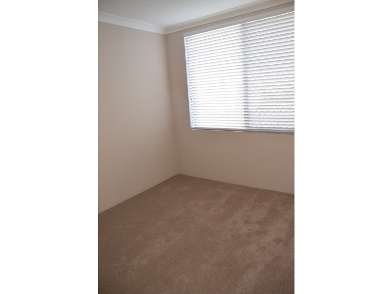 3/2325 Gold Coast Highway, Mermaid Beach QLD 4218