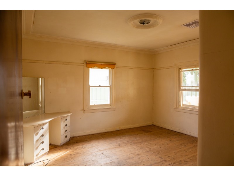 44 Green Street, Lockhart NSW 2656