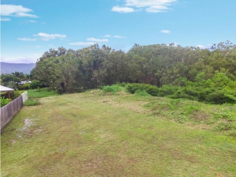 17 Natica Close, Trinity Beach QLD 4879
