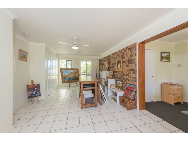 62 Acacia Street, Woodgate QLD 4660