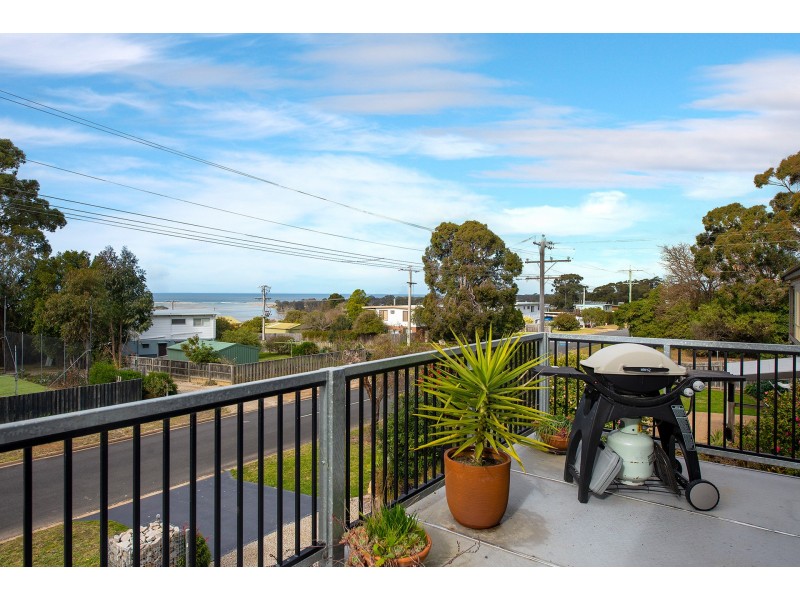 1 South Gateway, Mallacoota VIC 3892