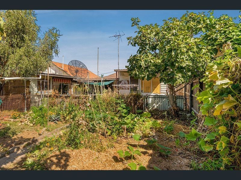 17 Sargood Street, Coburg VIC 3058