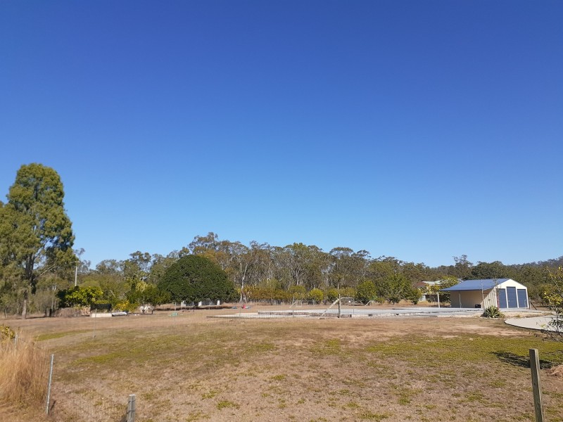 1 Pams Court, Beecher QLD 4680
