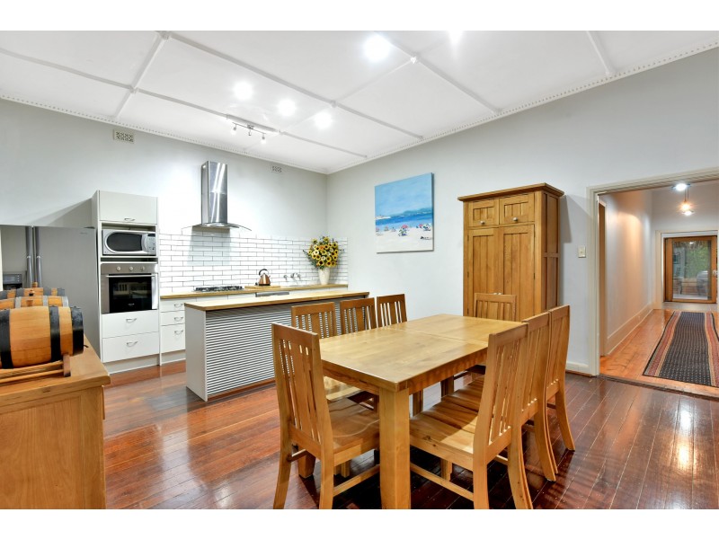 25 Kauri Parade, Seacliff SA 5049