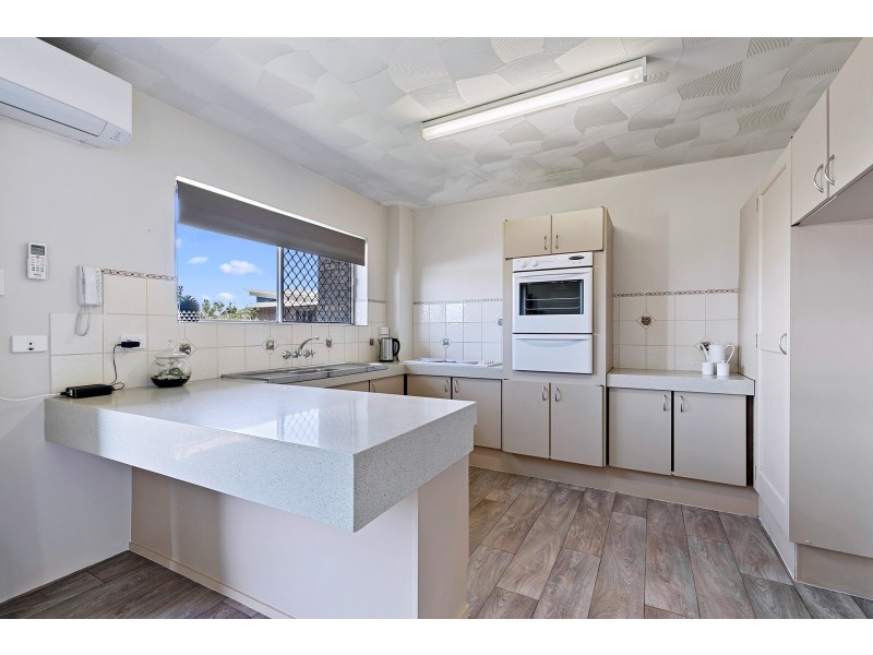 3/27 Queen Street, Scarborough QLD 4020