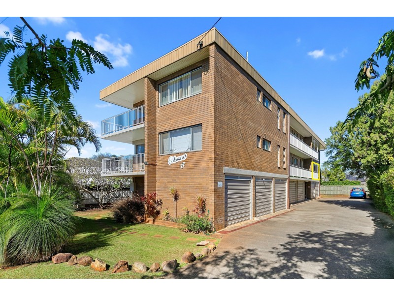 3/27 Queen Street, Scarborough QLD 4020