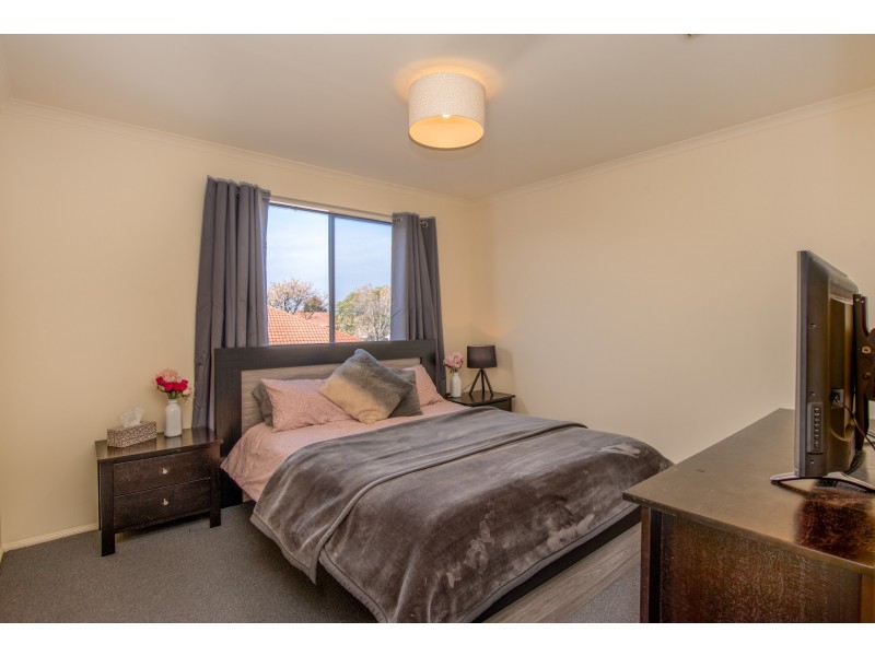 32 Mariner Close, Cranbourne North VIC 3977