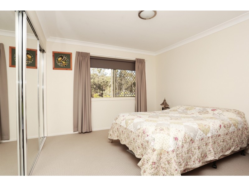 6-8 Sandstone road, Greenbank QLD 4124