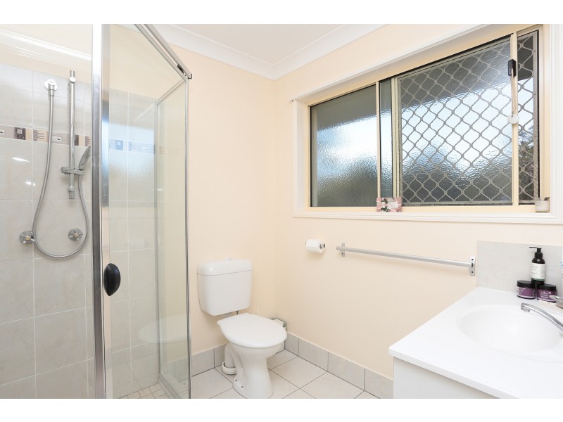 6-8 Sandstone road, Greenbank QLD 4124