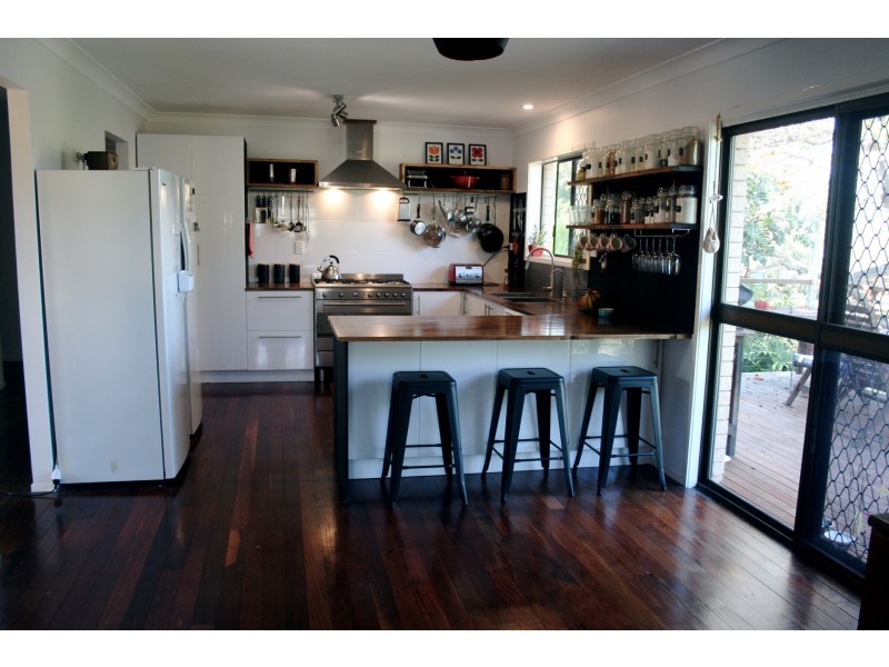 3 Mahogany Court, New Auckland QLD 4680