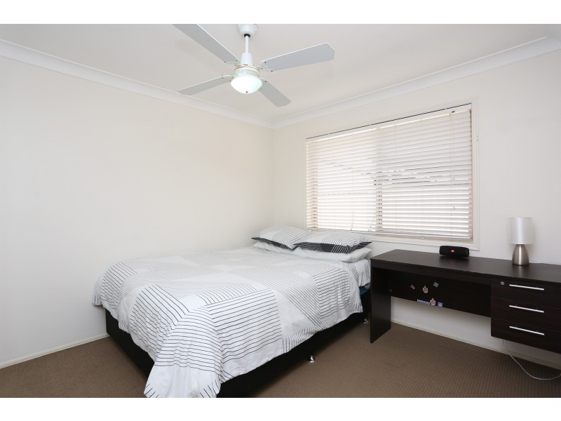 66 Avocado Street, Elanora QLD 4221