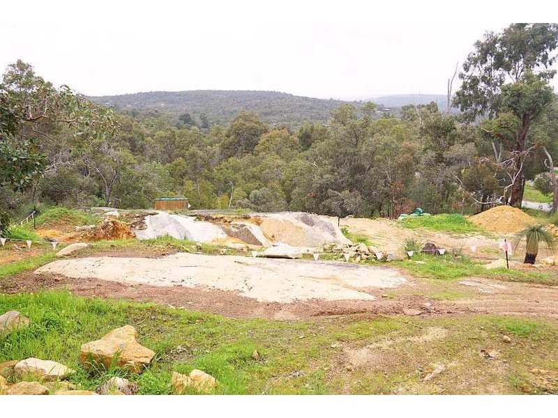 8 Allestree Road, Darlington WA 6070
