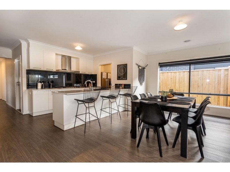 14 Aspire Avenue, Clyde North VIC 3978