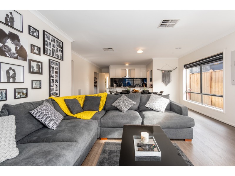 14 Aspire Avenue, Clyde North VIC 3978