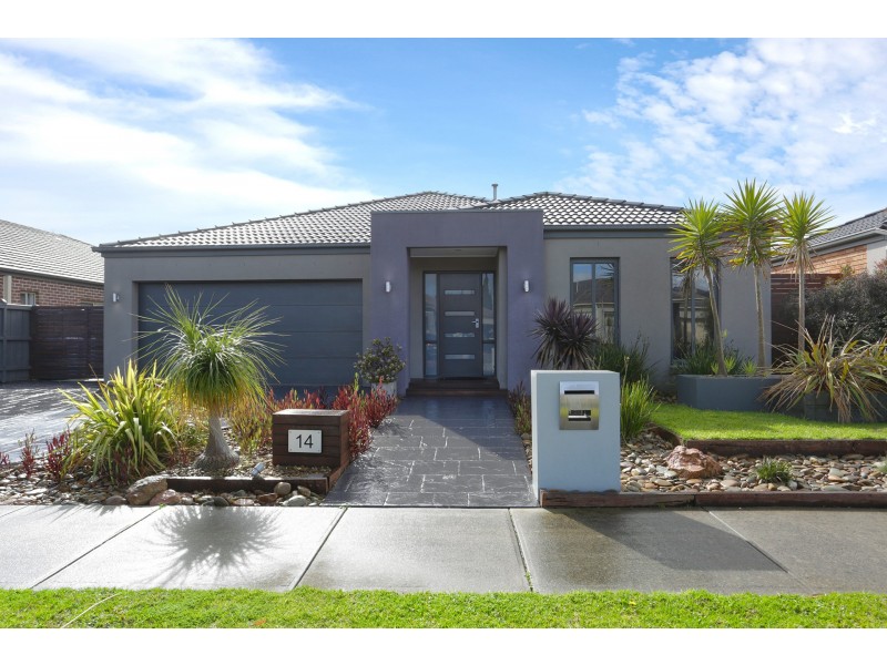 14 Beechwood Drive, Lyndhurst VIC 3975