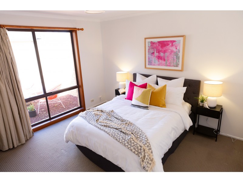 5 Fred Johns Crescent, Mckellar ACT 2617