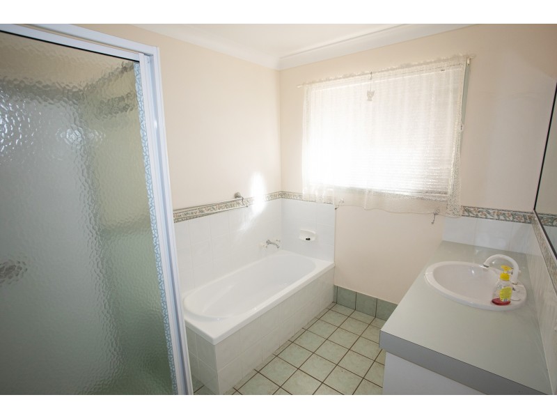 109 Baynes Street, Wondai QLD 4606