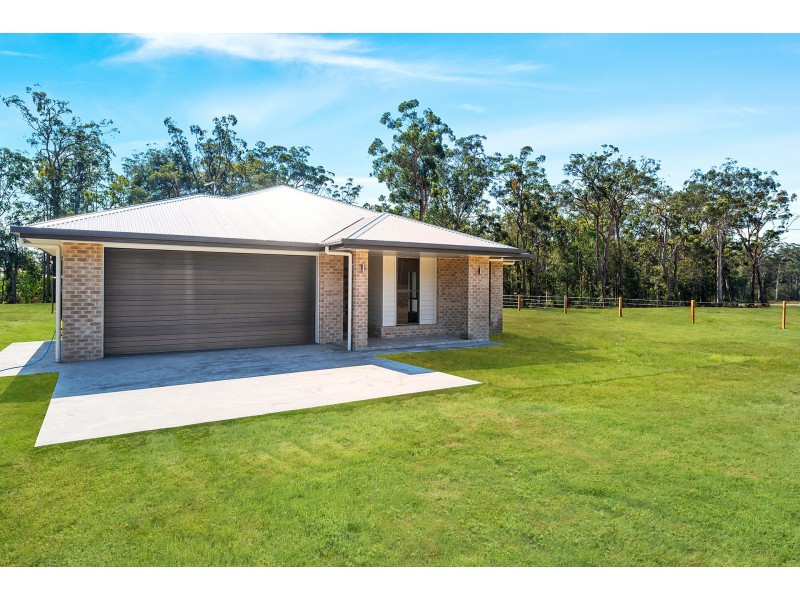 69 Dianella Drive, Gulmarrad NSW 2463