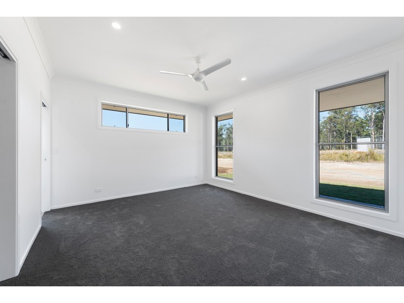 69 Dianella Drive, Gulmarrad NSW 2463