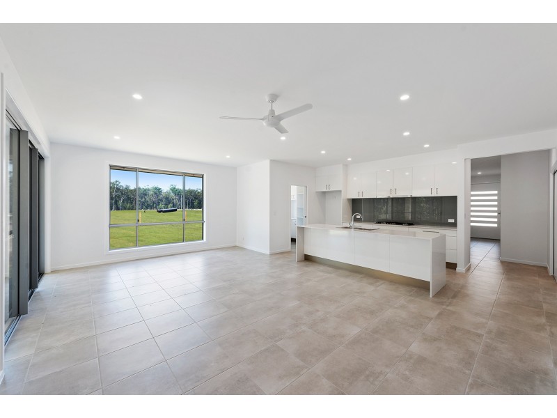 69 Dianella Drive, Gulmarrad NSW 2463