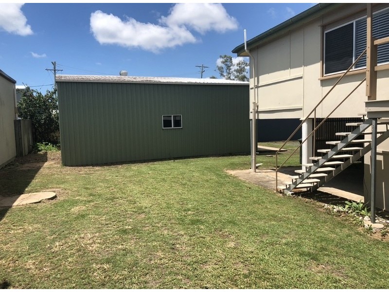 27 Evans Avenue, Seaforth QLD 4741