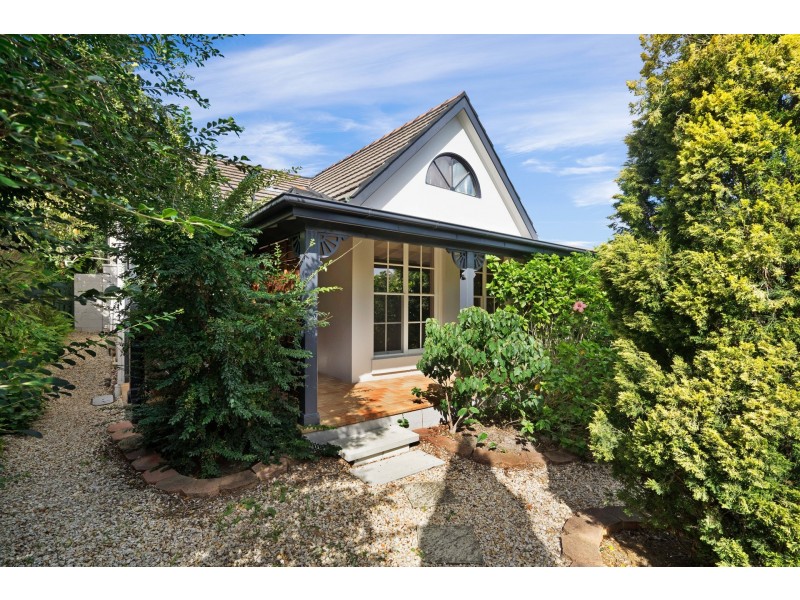 1 Pangari Place, Lambton NSW 2299