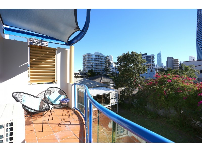 17/199 Surf Parade, Surfers Paradise QLD 4217