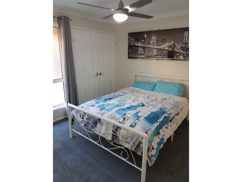 19 LANCASHIRE DRIVE, Mudgeeraba QLD 4213