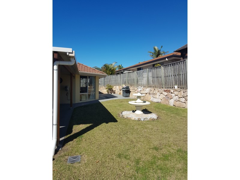 19 LANCASHIRE DRIVE, Mudgeeraba QLD 4213