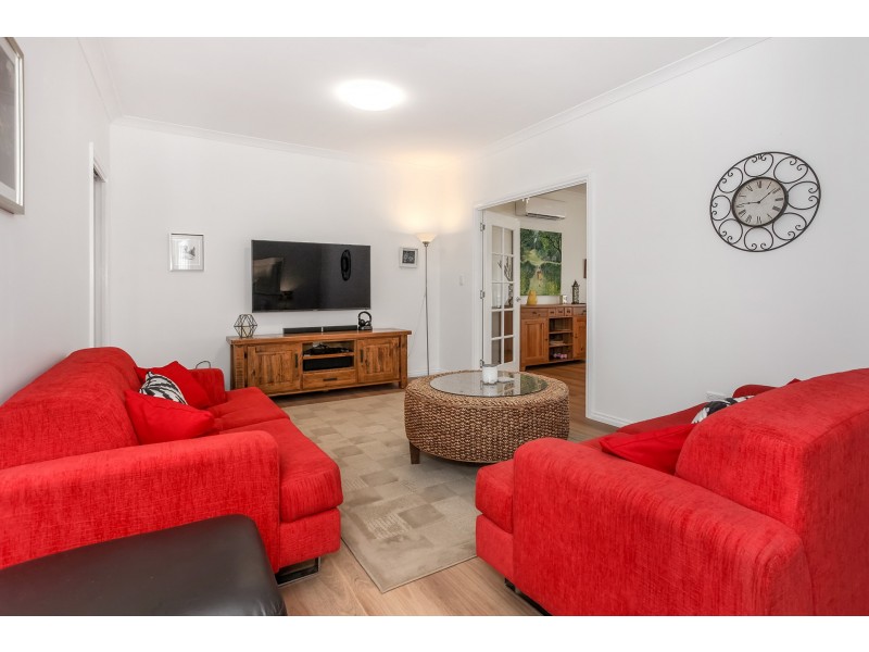 21 Hitchcock drive, Nannup WA 6275