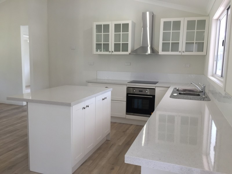 32 Cavendish Street, Russell Island QLD 4184