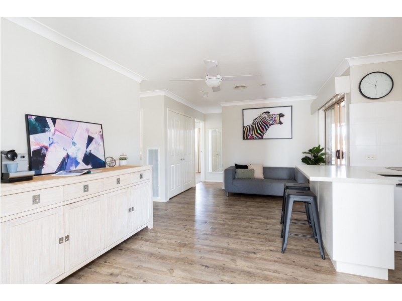 61 Clare Dennis Avenue, Gordon ACT 2906