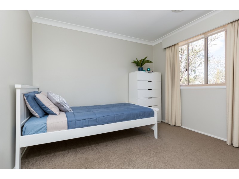 61 Clare Dennis Avenue, Gordon ACT 2906