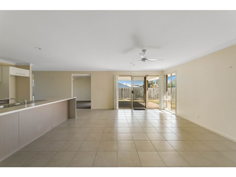 13 Sandalwood Drive, Glenvale QLD 4350