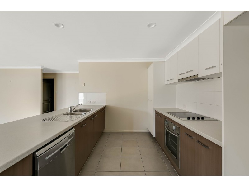 13 Sandalwood Drive, Glenvale QLD 4350