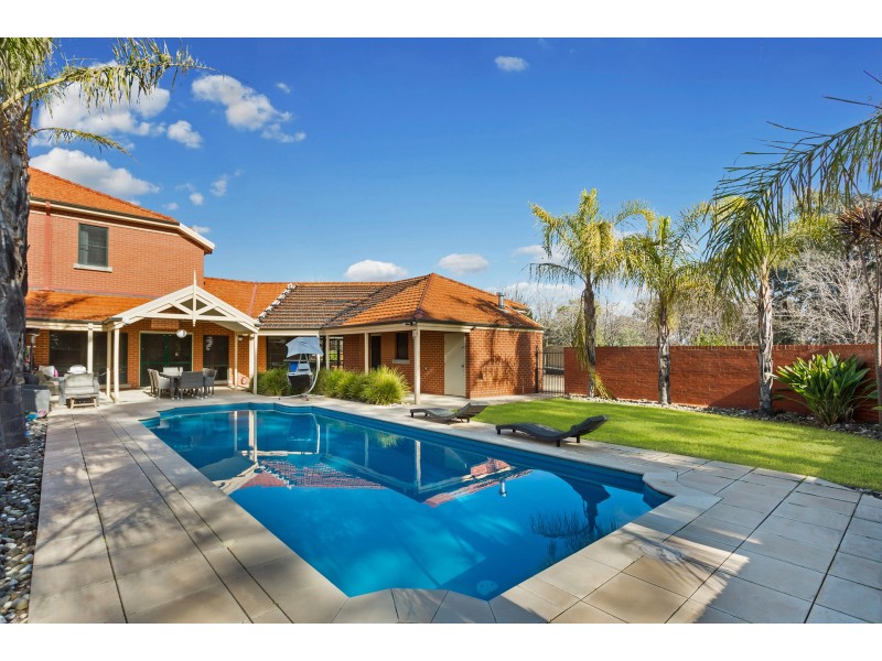 3-5 Harpin Street, East Bendigo VIC 3550