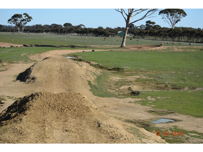 Lot 101 Reeds Road, East Popanyinning WA 6309