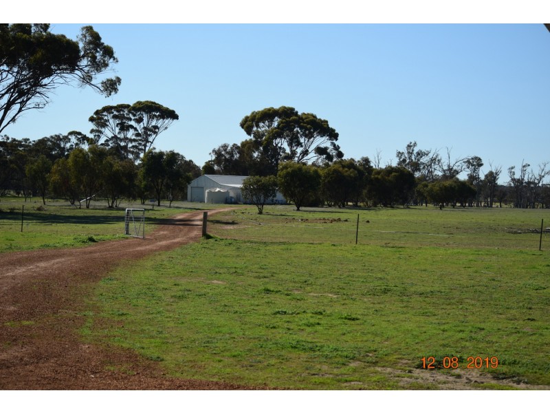 Lot 101 Reeds Road, East Popanyinning WA 6309